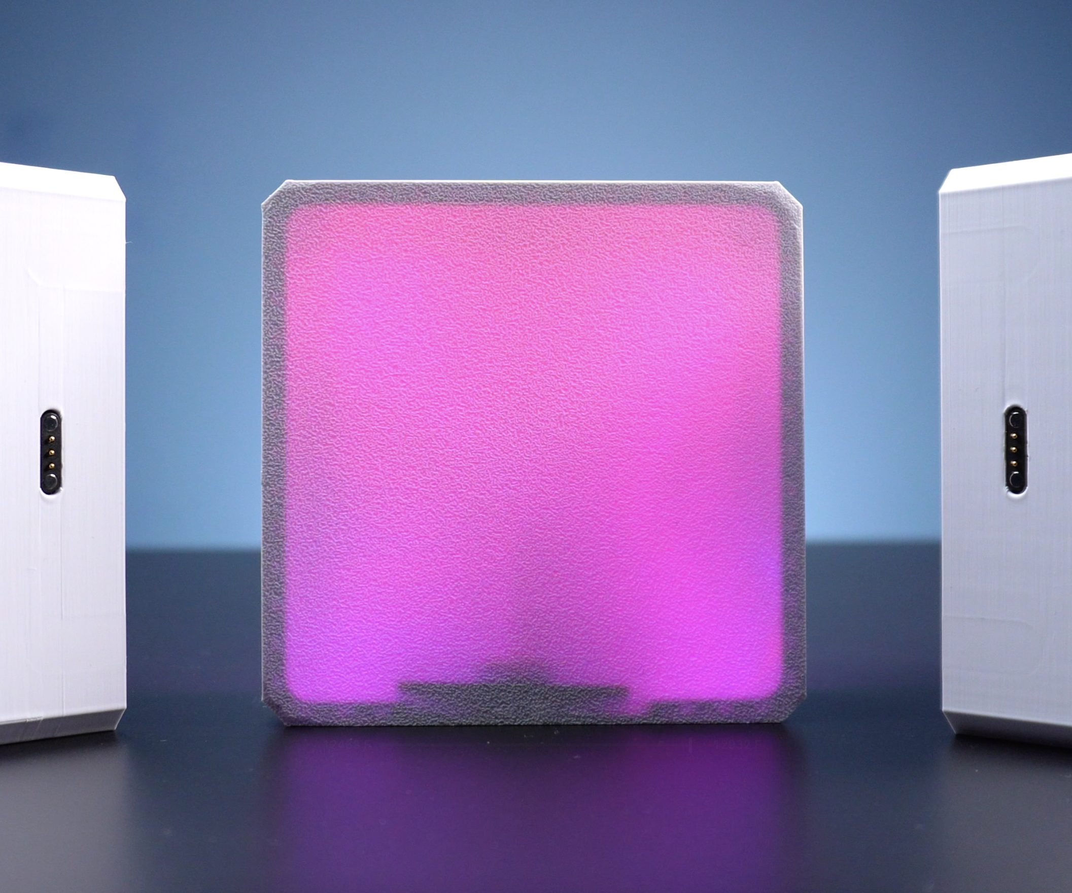Creative Pogo LED Lighting - Modular Plug-in LED Boxes