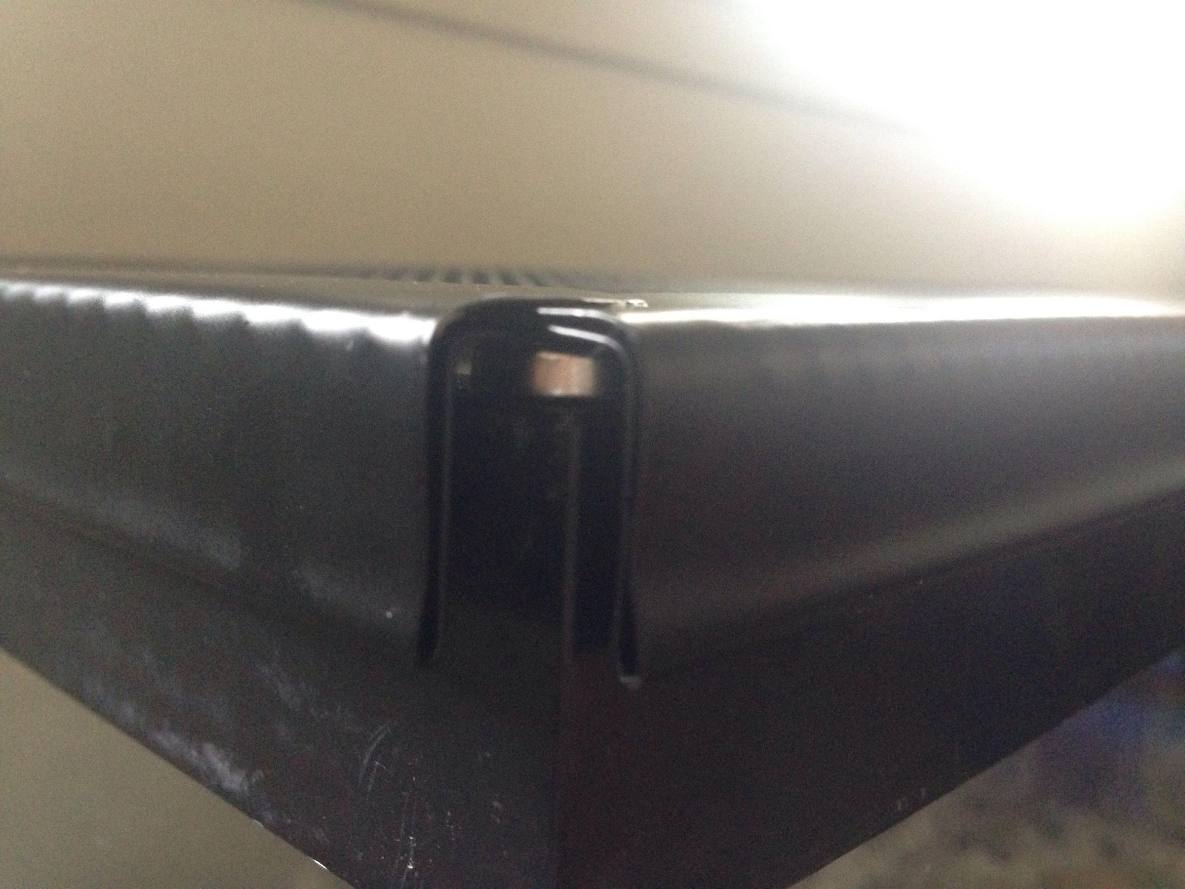 How to Secure Aquarium Mesh Lids With Magnets