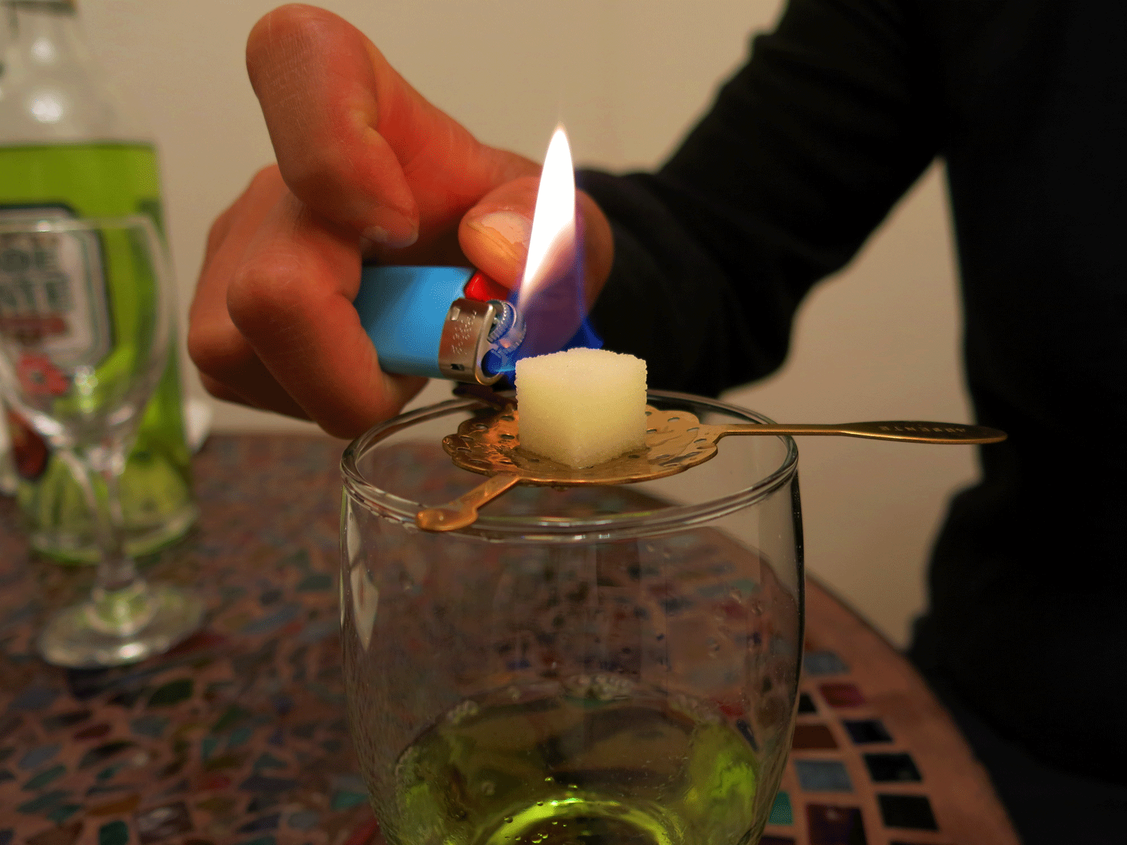 How to Prepare a Glass of Absinthe
