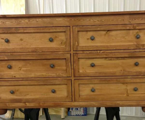 Dresser