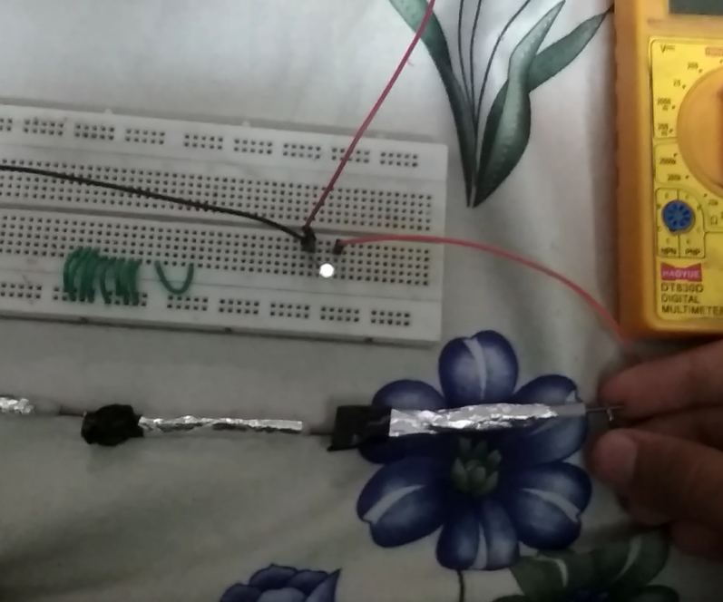 ALUMINIUM GRAPHITE BATTERY||HOMEMADE BATTERIES