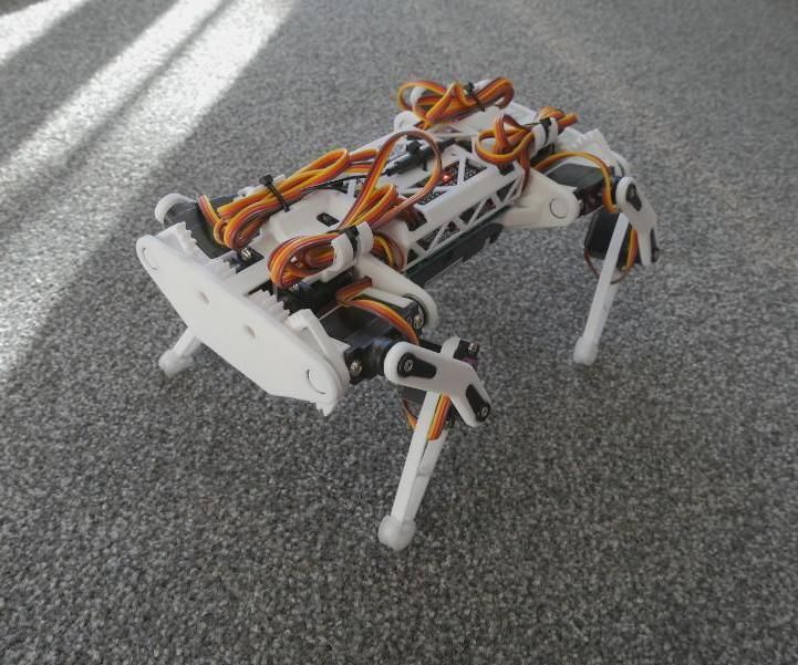 ESP32 Small Robot Dog (closed)
