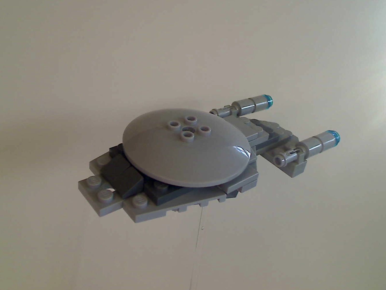 Mini Lego USS Voyager