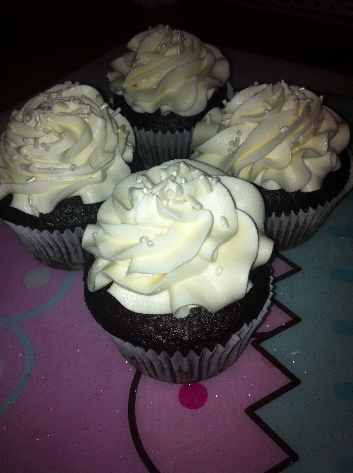 Dark Chocolate Cupcakes With Marshmallow Buttercream
