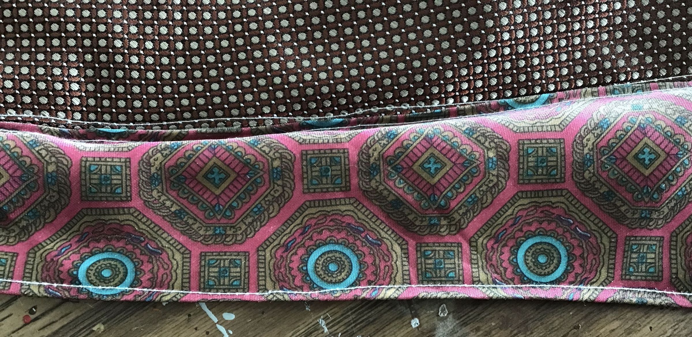 necktie apron pattern