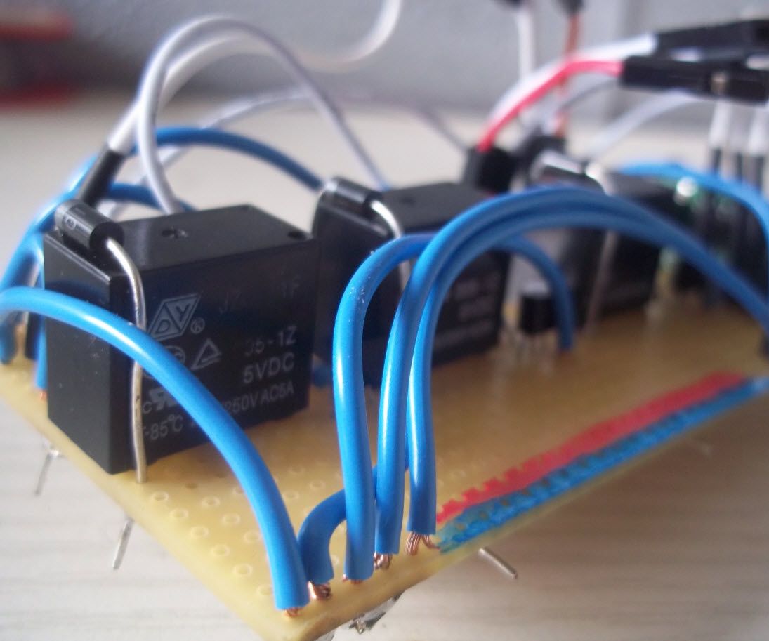 Controlling Lights Through Radio Frequency !