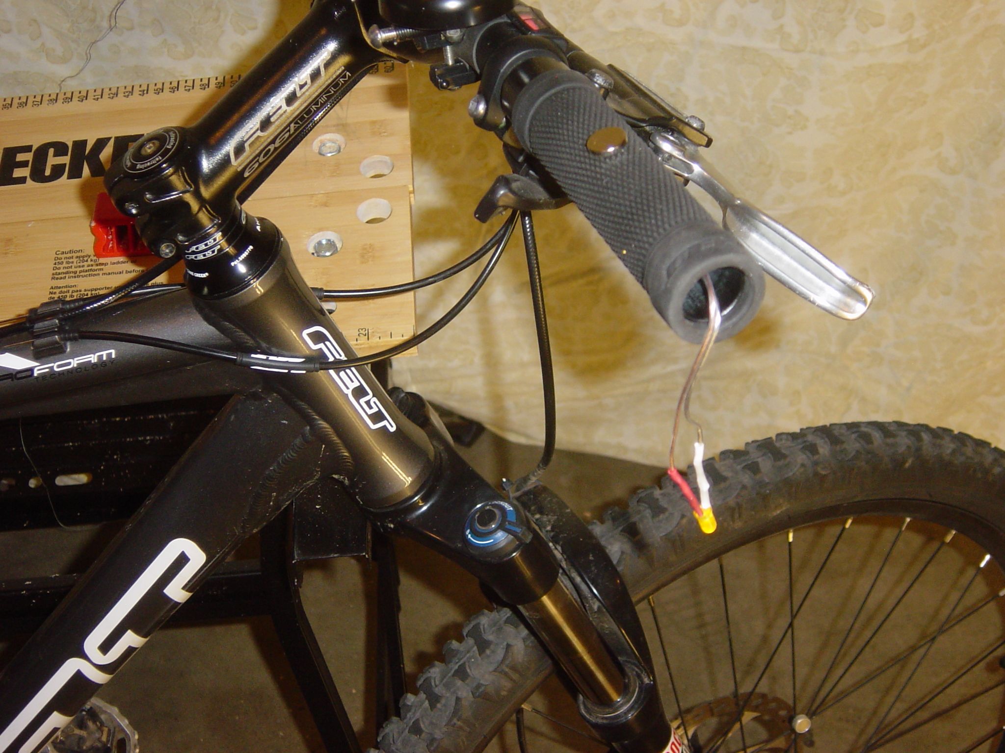 Automatic Bicycle Handlebar End Lights 9 Steps (with Pictures) Instructables