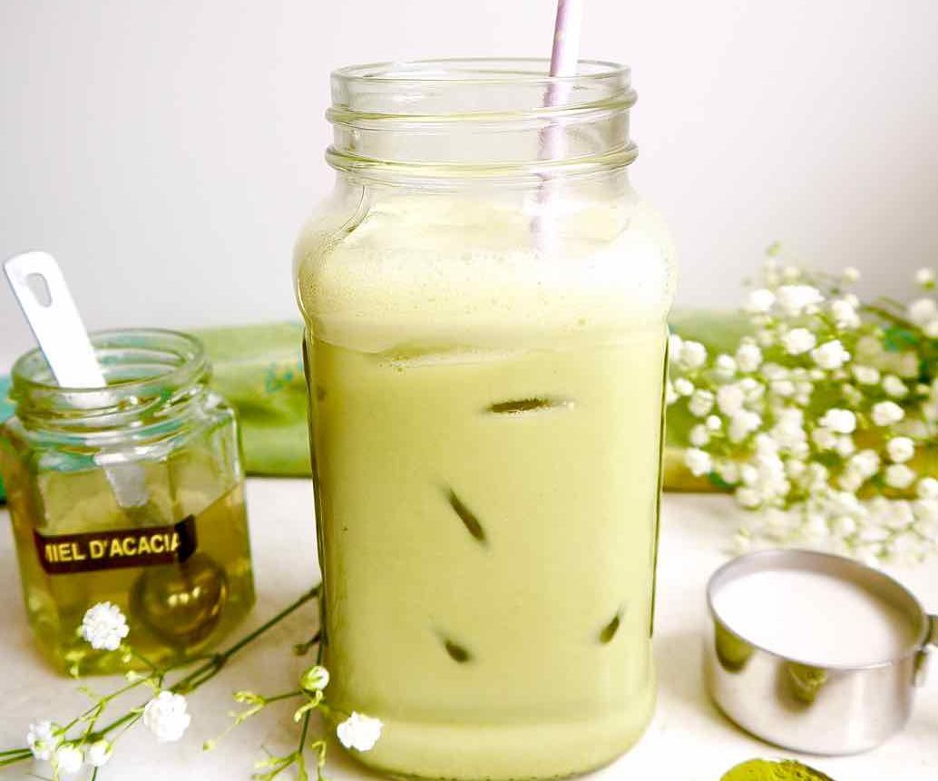 Iced Almond Milk Matcha Latte (Paleo, GF)
