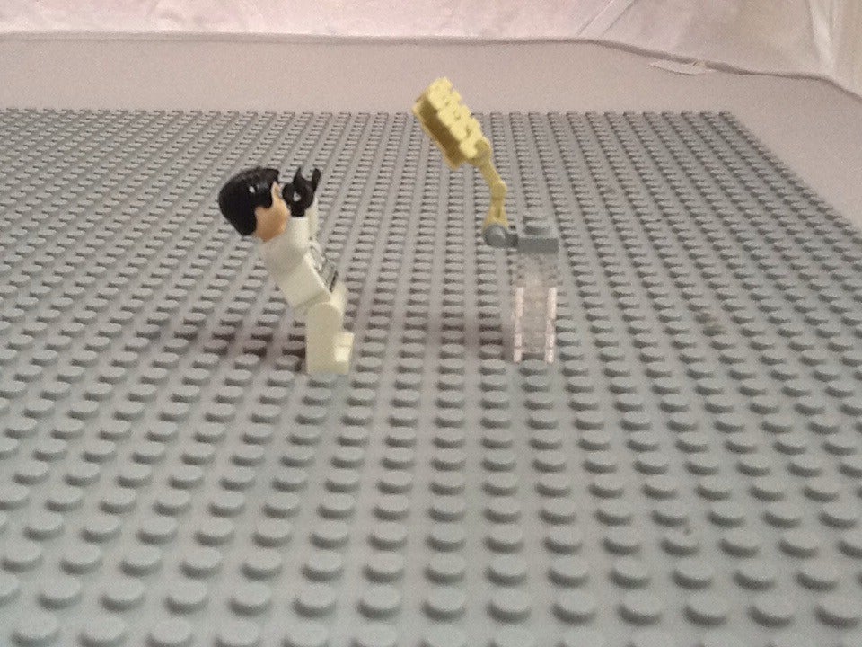 How to Make a Lego Facehugger 11 Steps Instructables