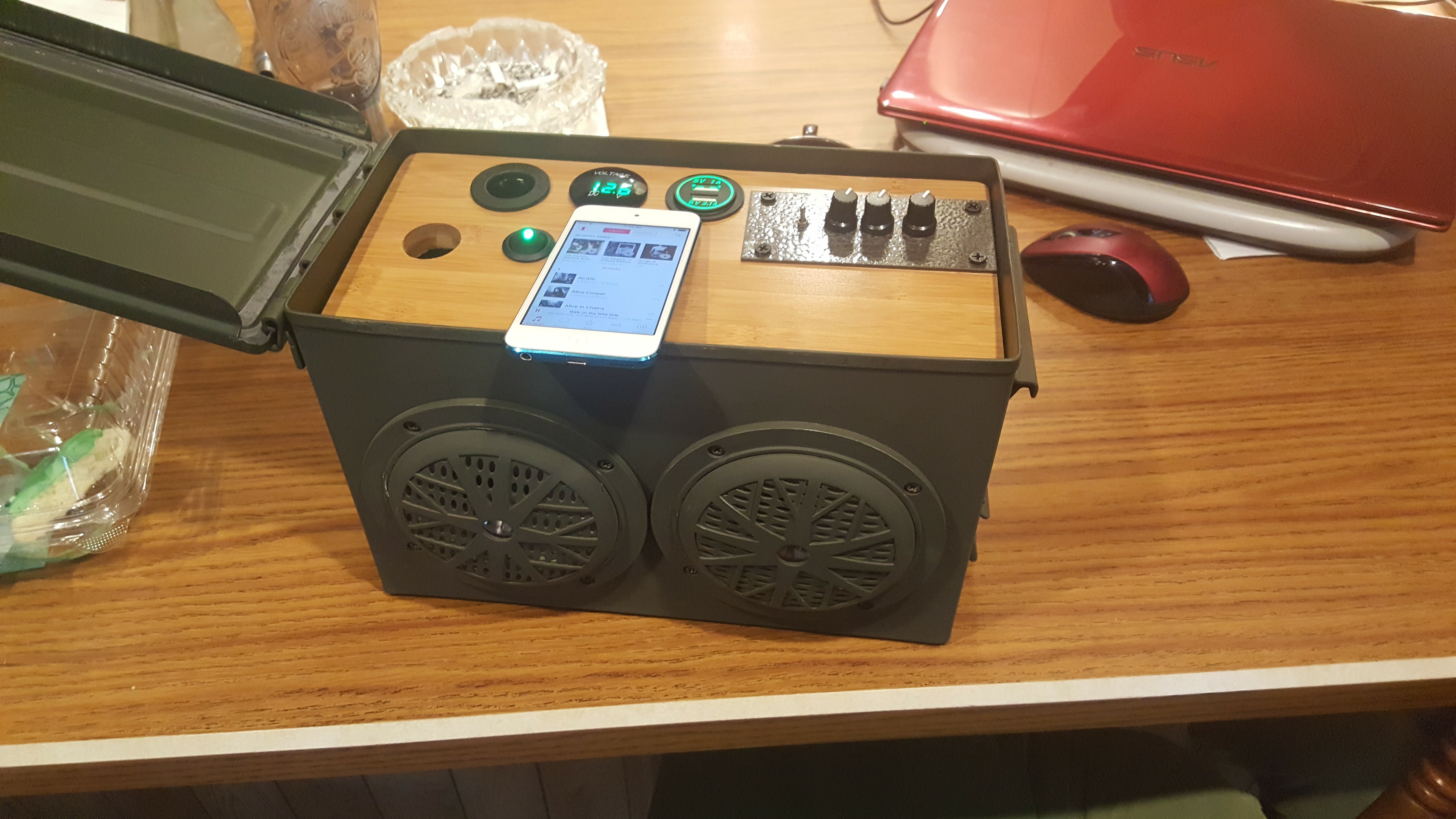 Ammo Can Bluetooth Speaker Power Supply 3 Steps (with Pictures