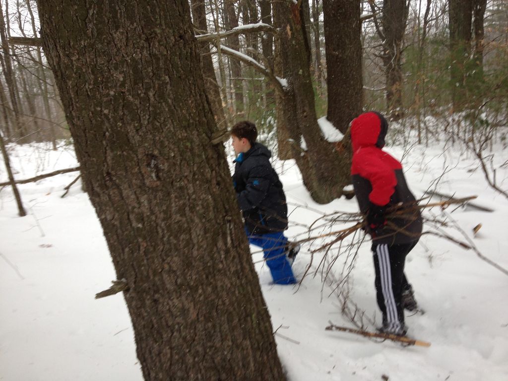 Let's Make a Snow Fort! Building a Quinzhee 7 Steps