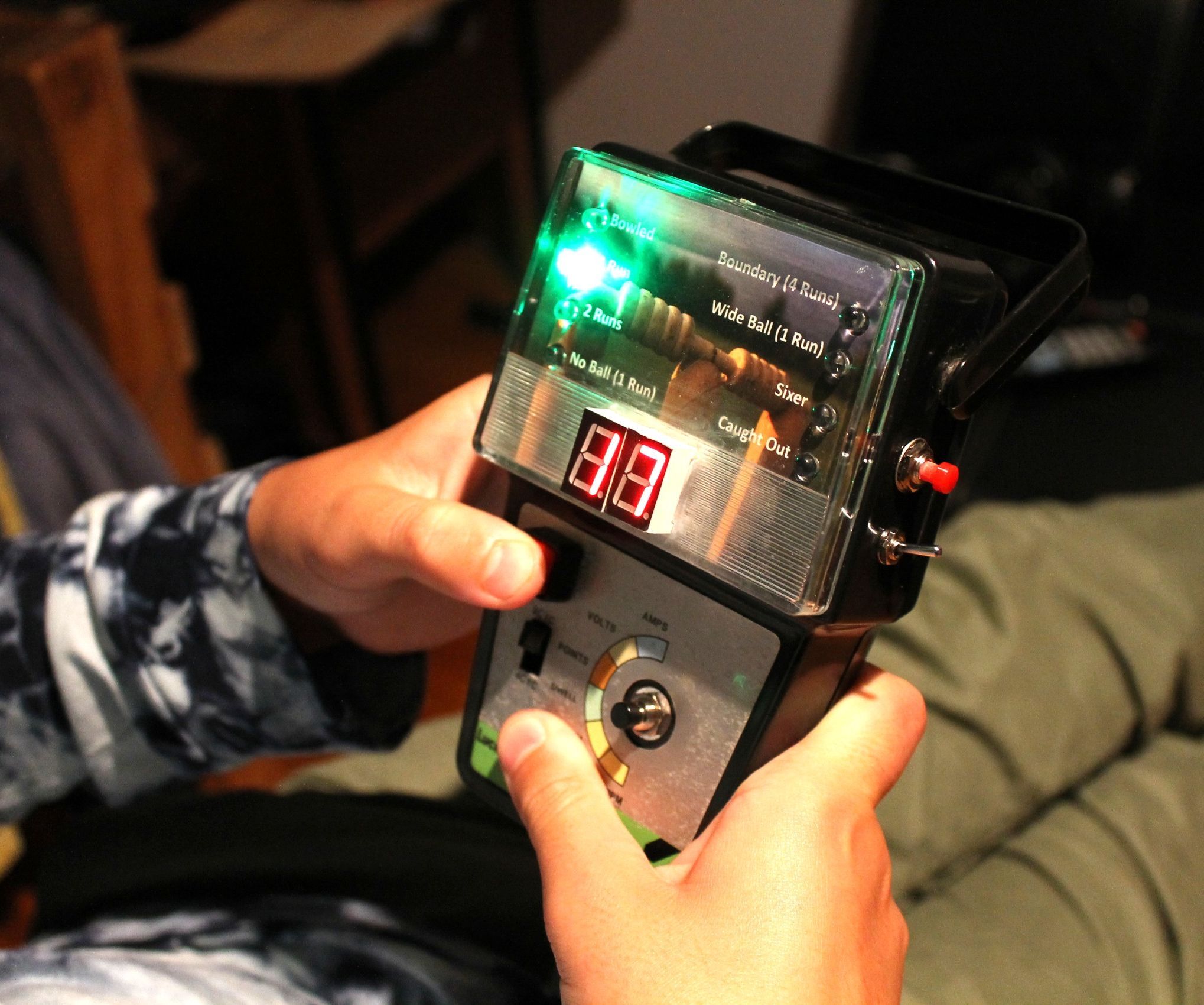 Electronic Cricket  Game