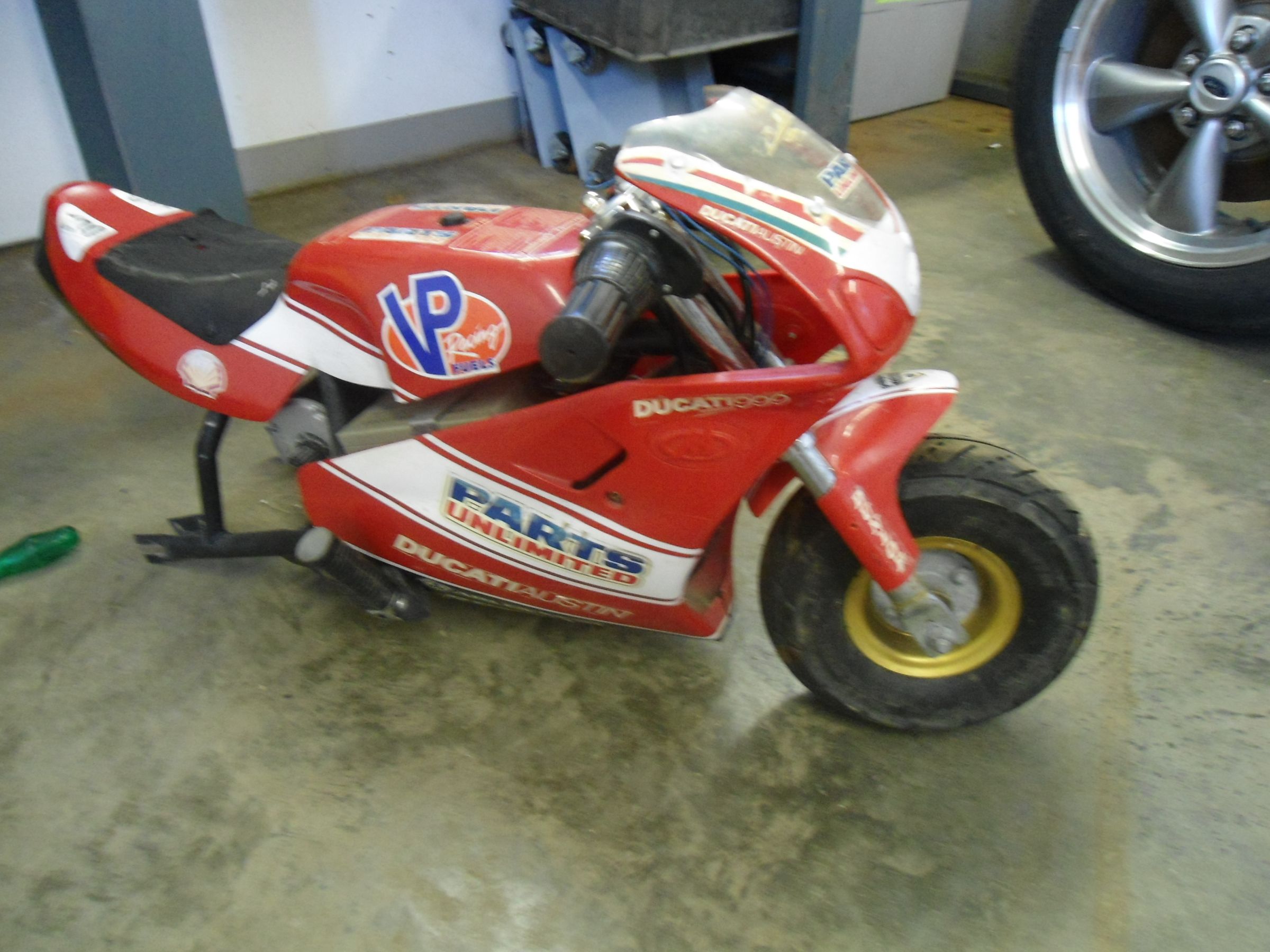 How to Fix a Cracked Pocket Bike Body 8 Steps Instructables
