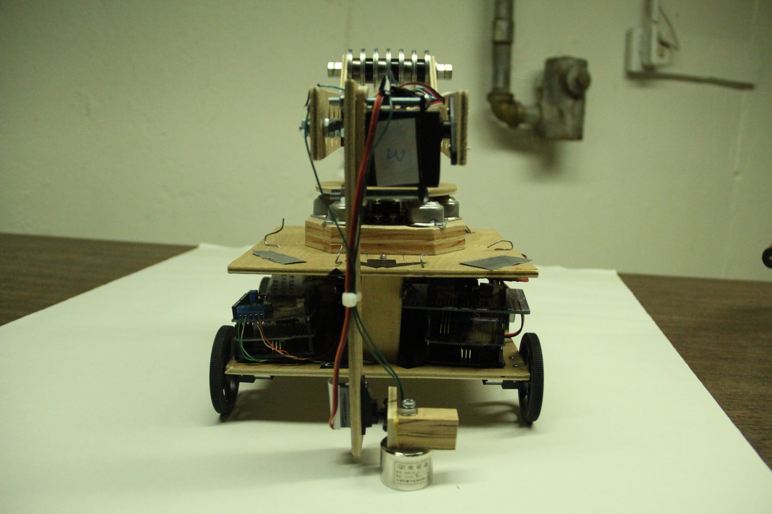 Robo-Mobile - a Homemade Bluetooth Robot