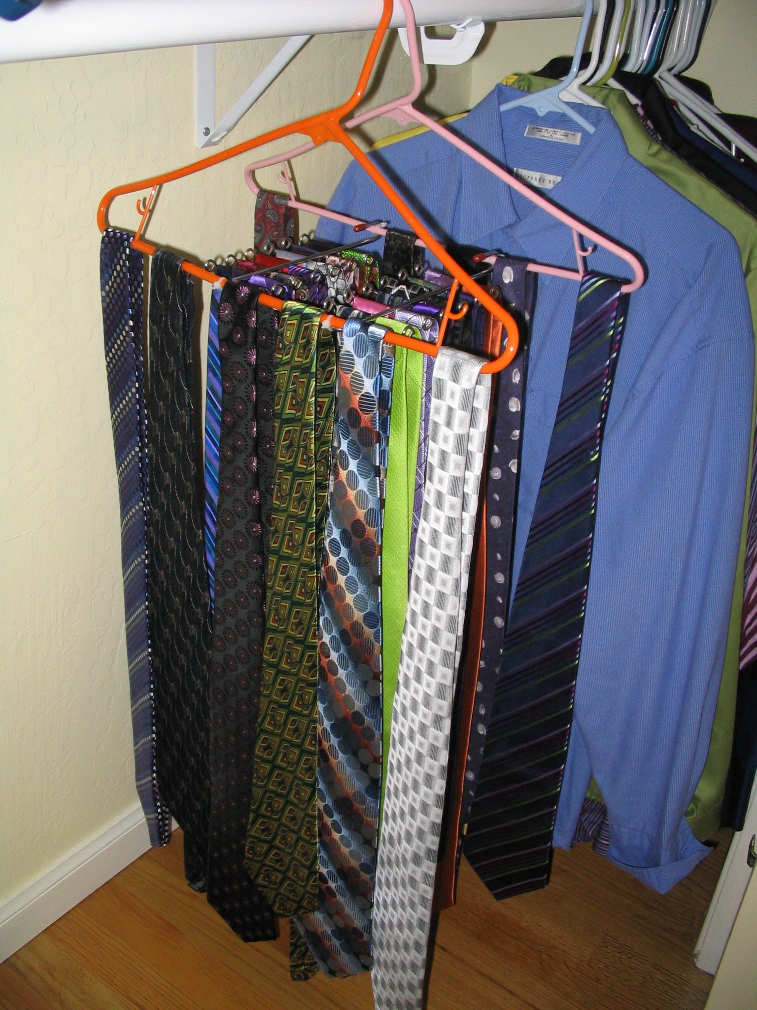 Modified Tie Rack