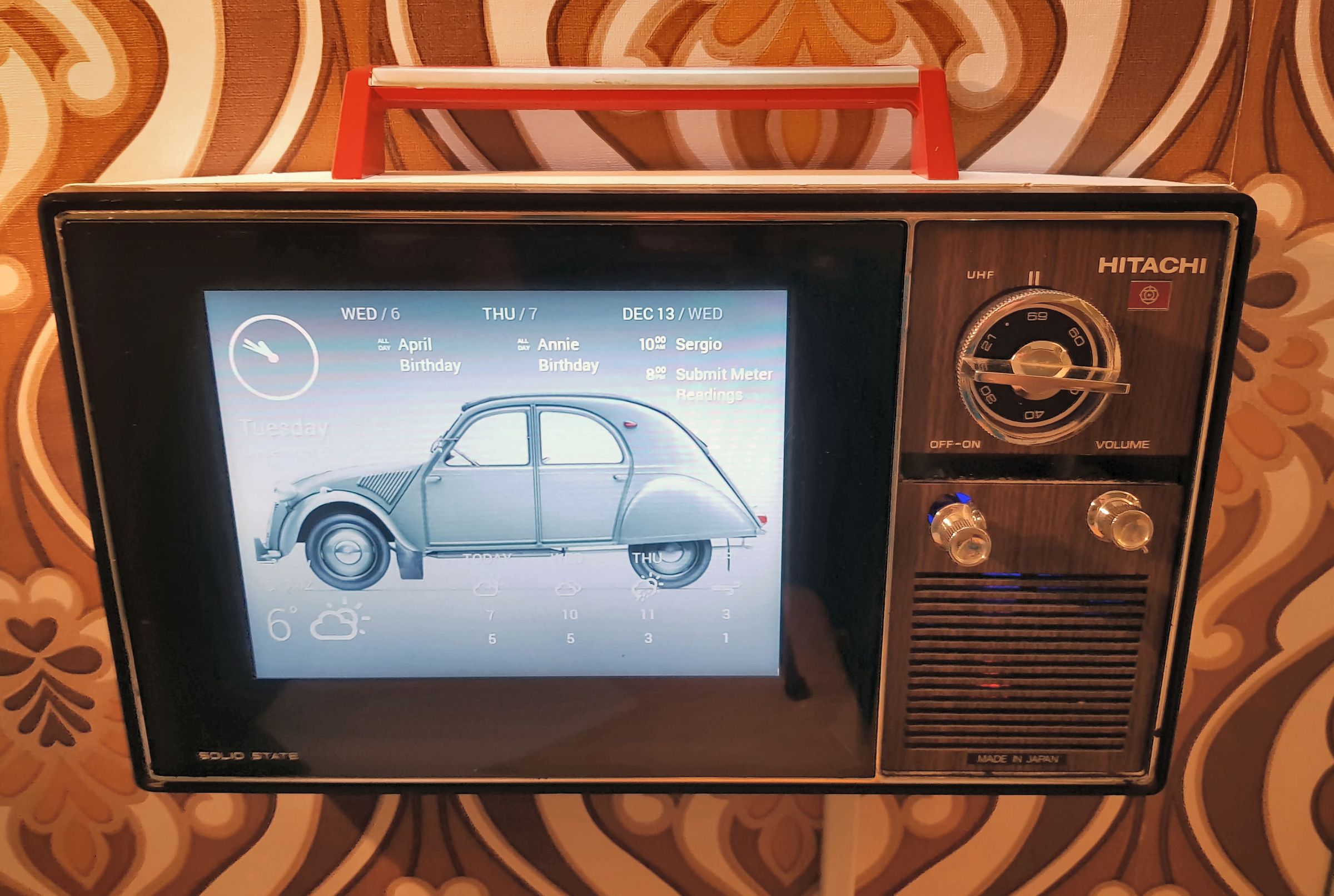 1975 Hitachi Pi Info-TV : 13 Steps (with Pictures) - Instructables