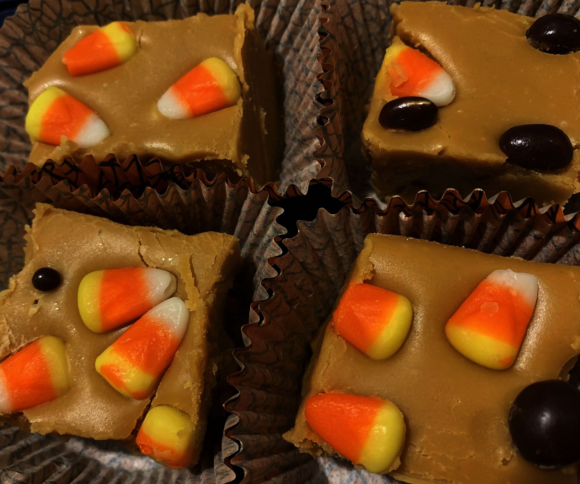 Crazy Easy Halloween Fudge