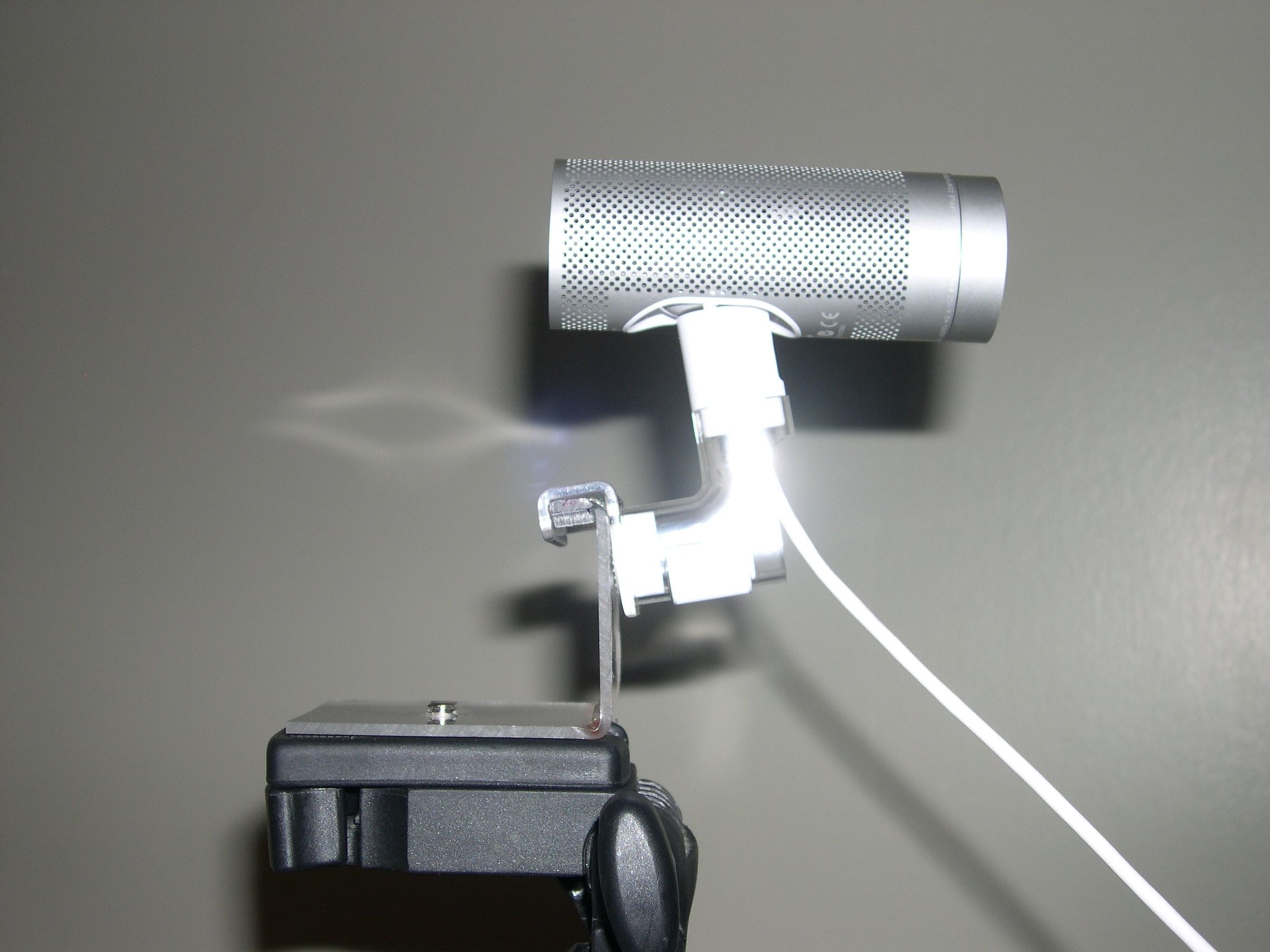 ISight Tripod Mounting Bracket 3 Steps Instructables