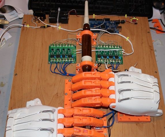Ardu McDuino: Bagpipe Playing Robot (chanter)