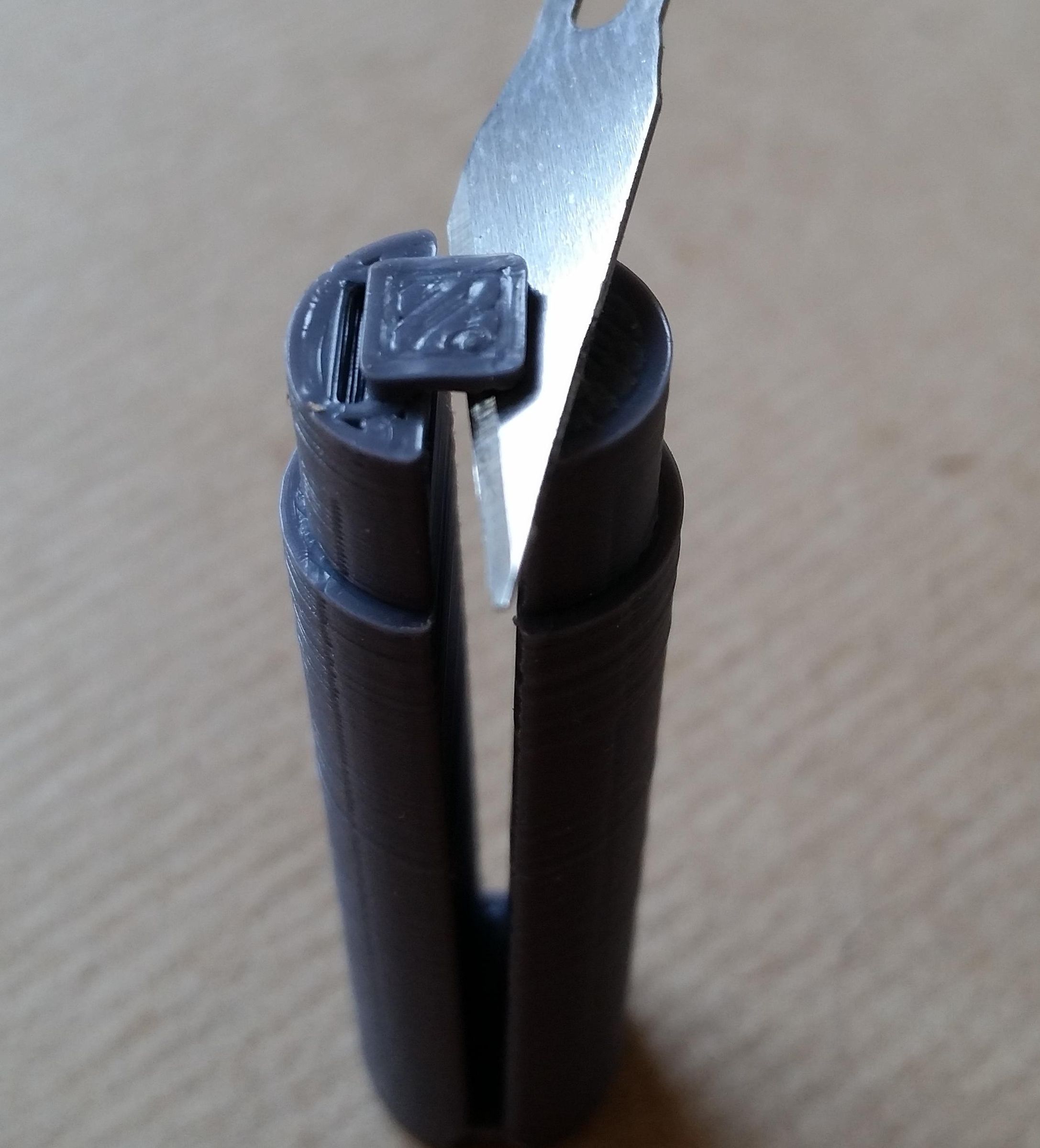 Emergency Mg/Cu Galvanic AA Battery With Tinkercad Tutorial : 8 Steps ...