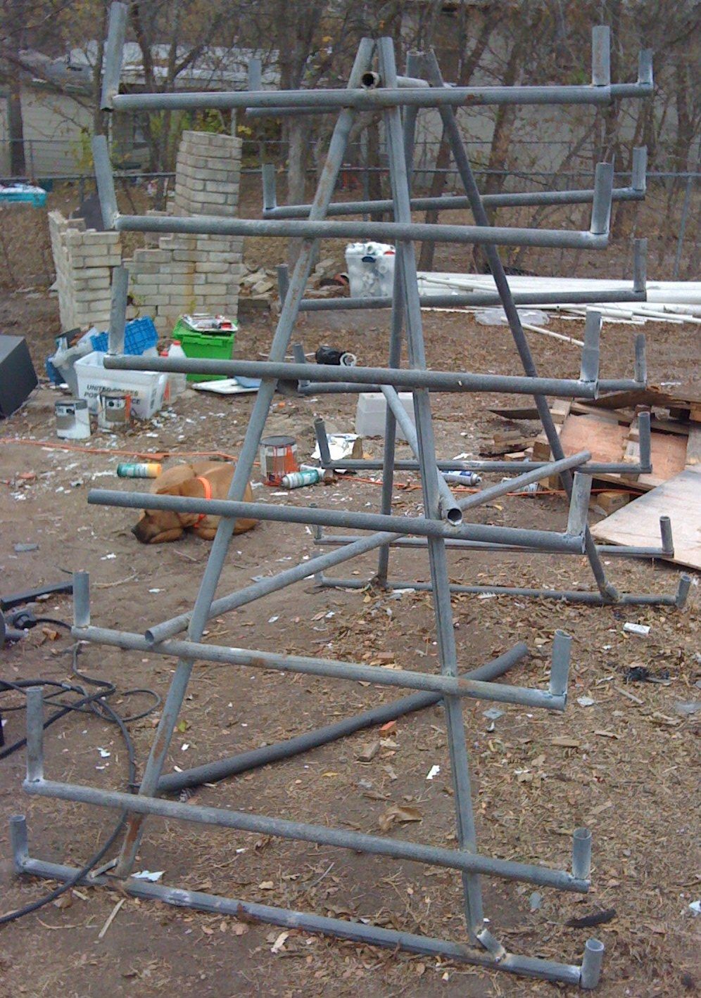 Build a Lumber Storage Rack Out of Fencing Scraps