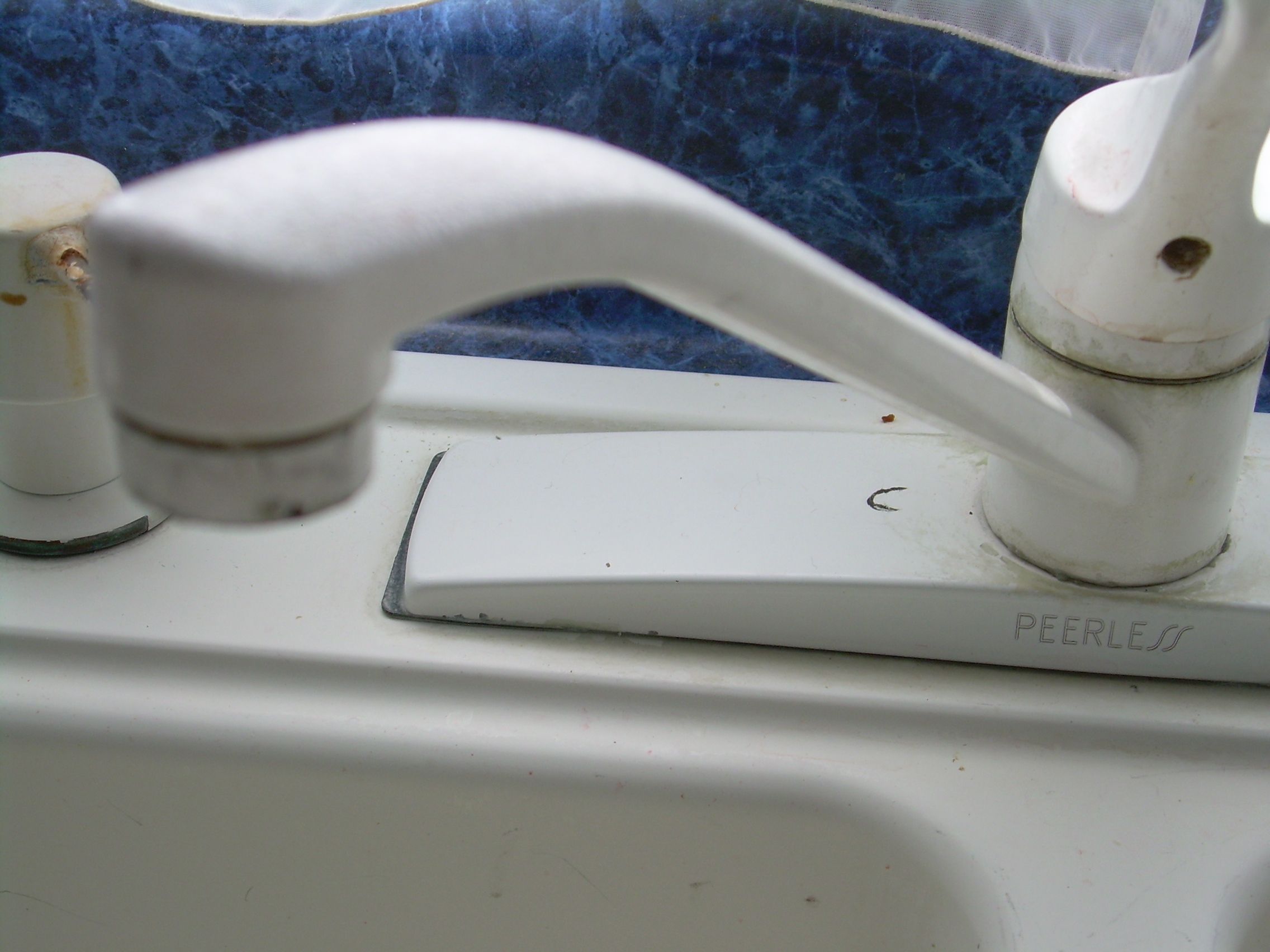 GREAT No Cost  "Wet Pants Spray"  Modification of Faucets