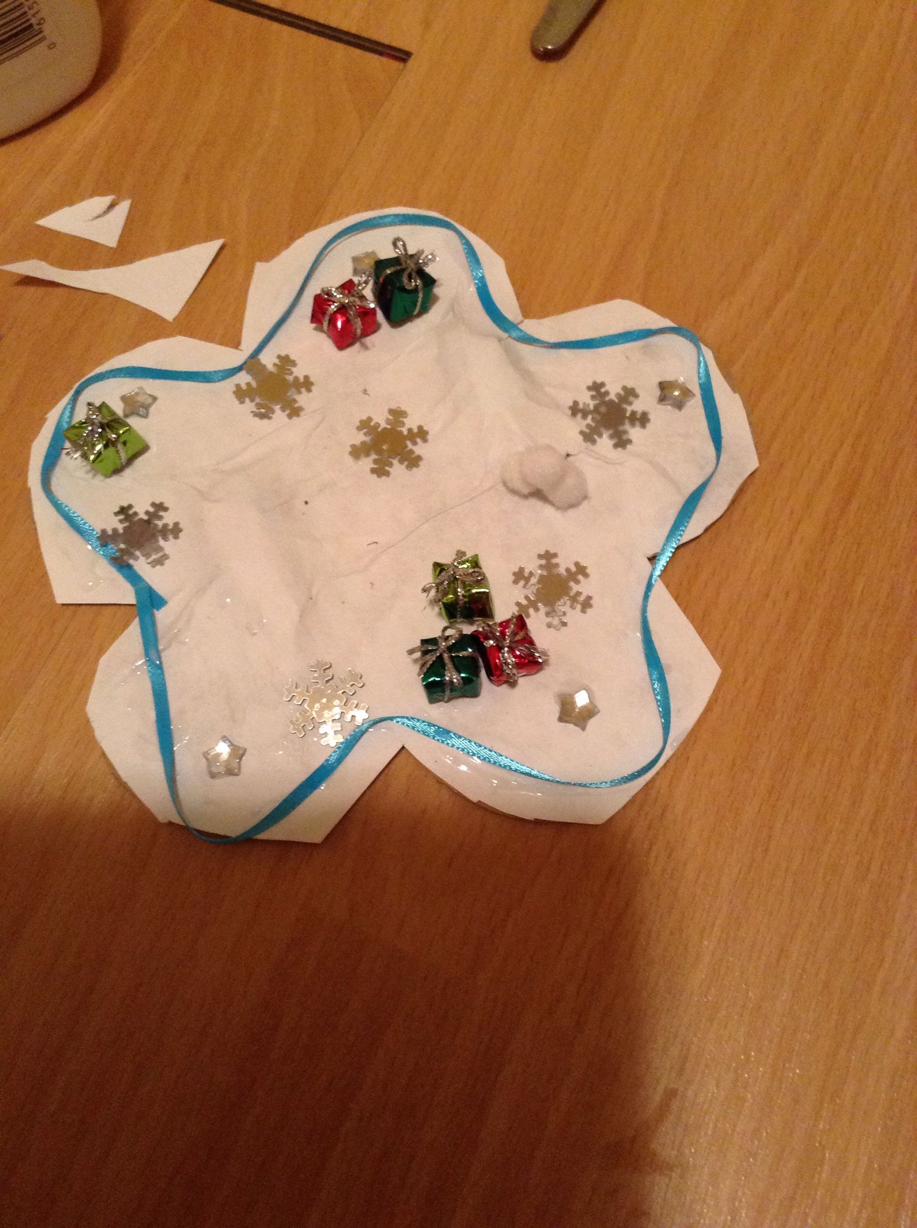 Cute Winter Scene Decoration