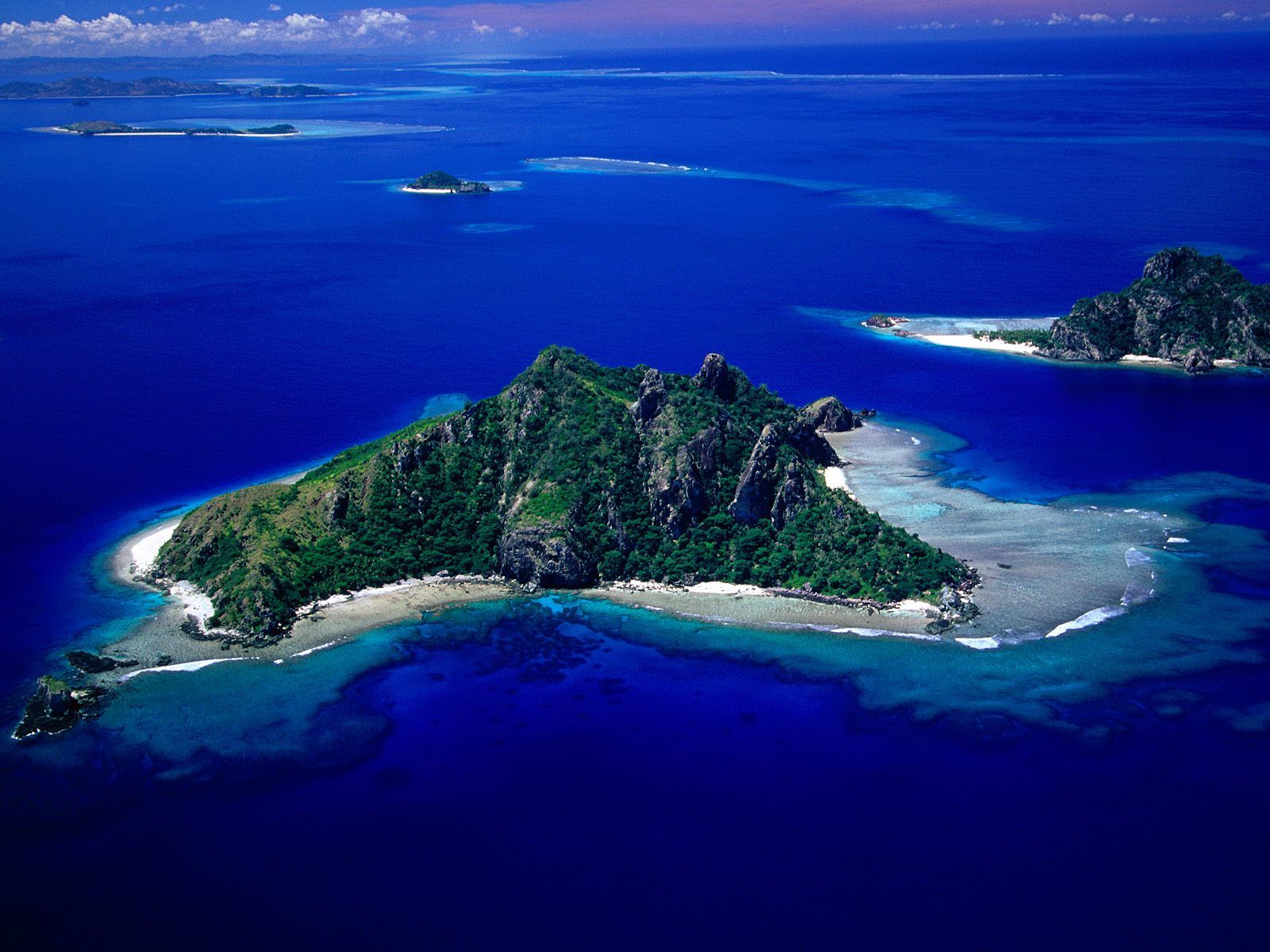 Why Fiji Islands Are Perfect Holiday Destination for Tourists?