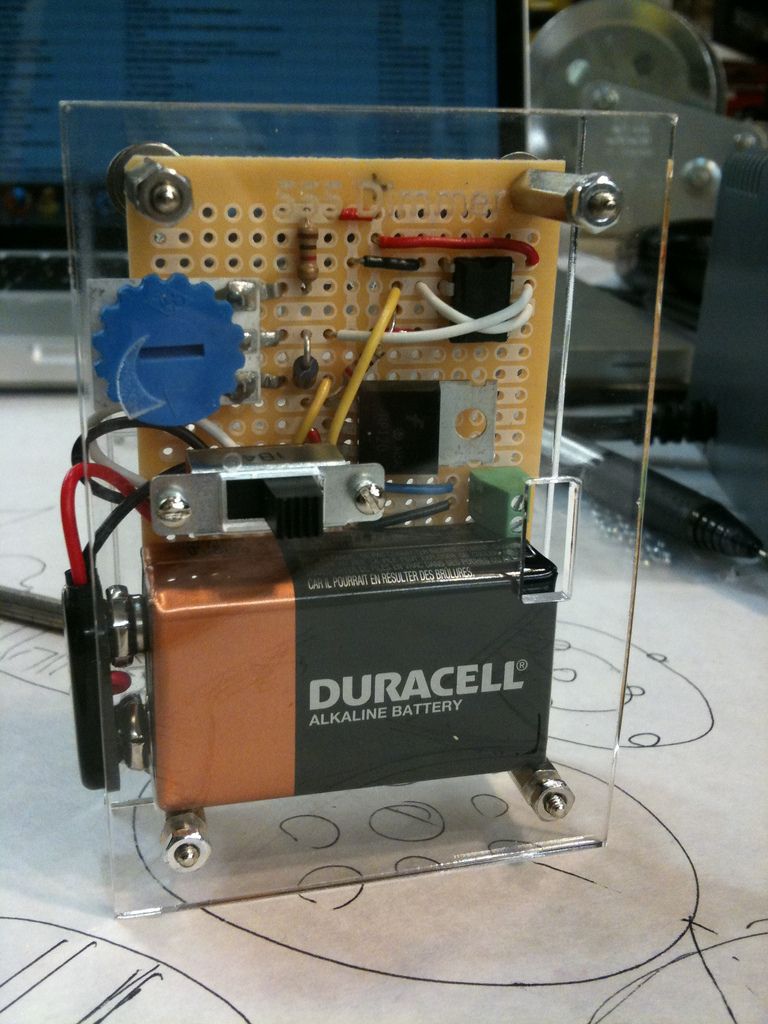 Simple Project Enclosure for Circuits