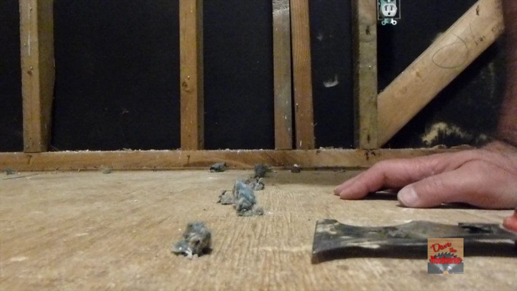 How to Remove Carpet Staples - Instructables