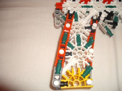 Attaching the Body Parts (Handle)