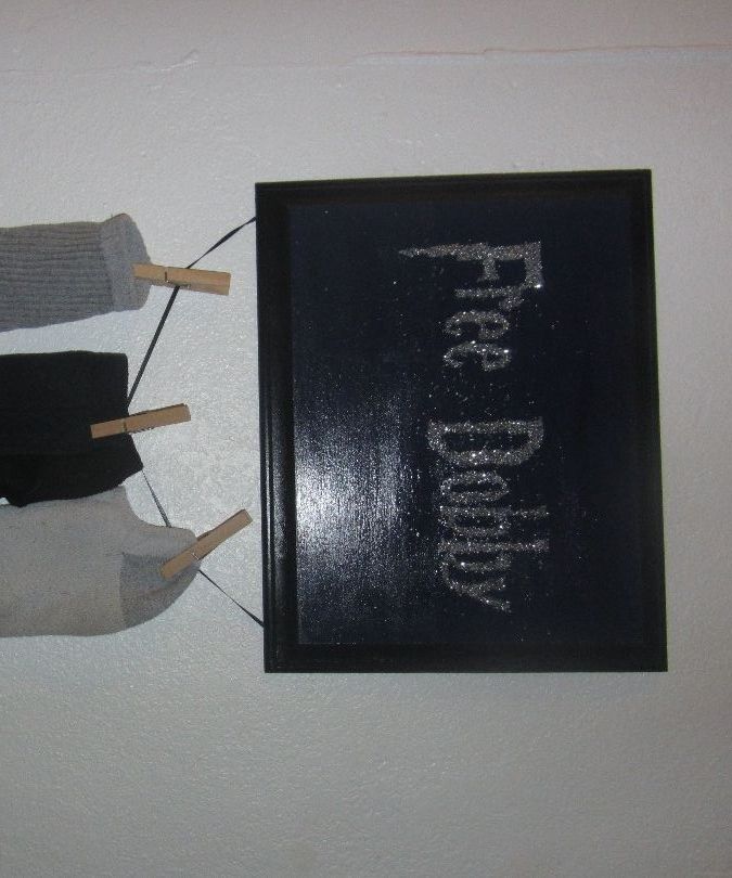 Free Dobby Sock Hanger