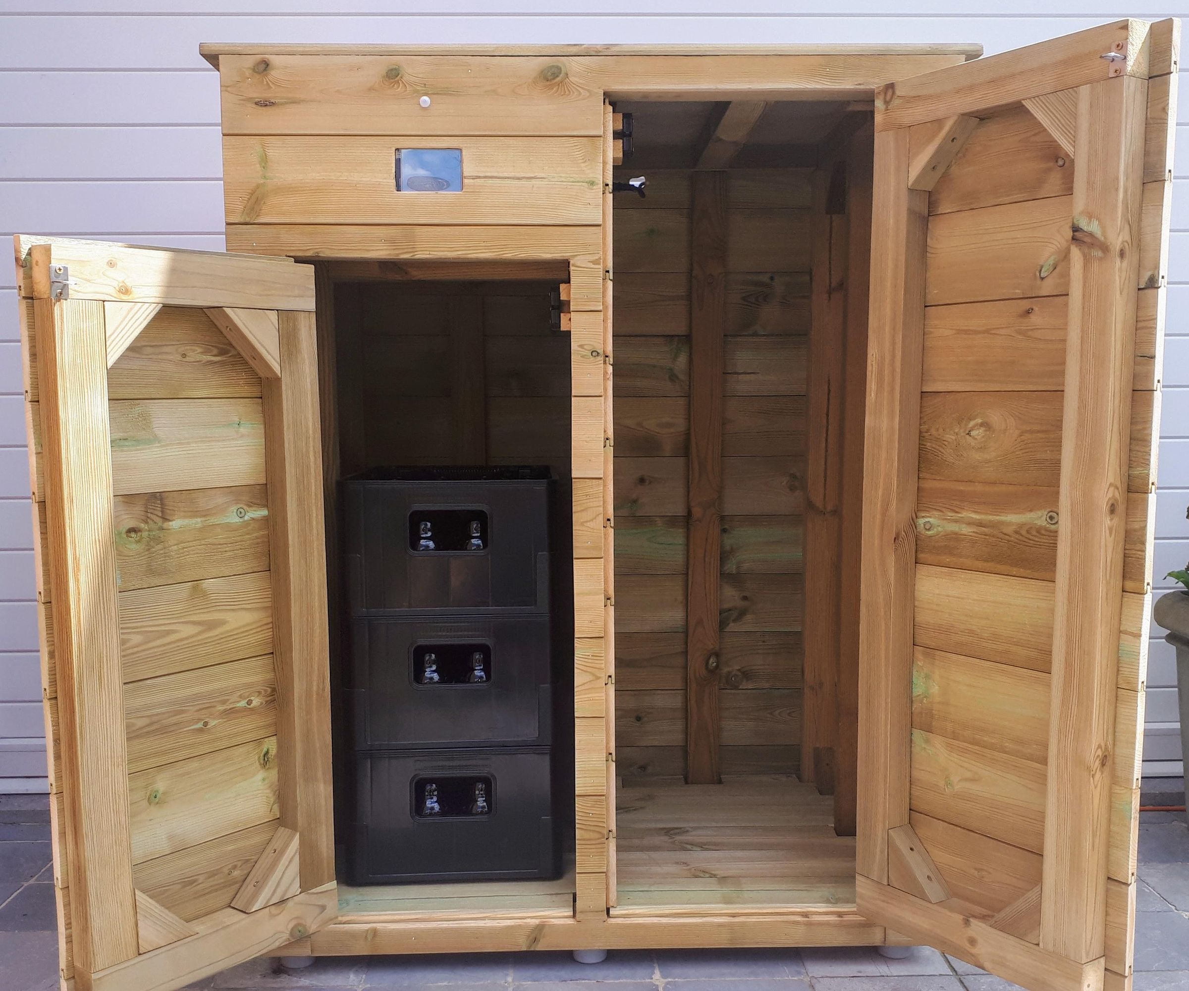WUK Pickup Locker