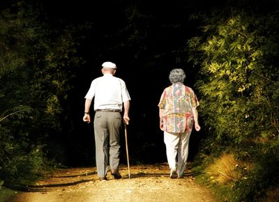 Taking Care of Your Elderly Relatives: What Are Your Options?
