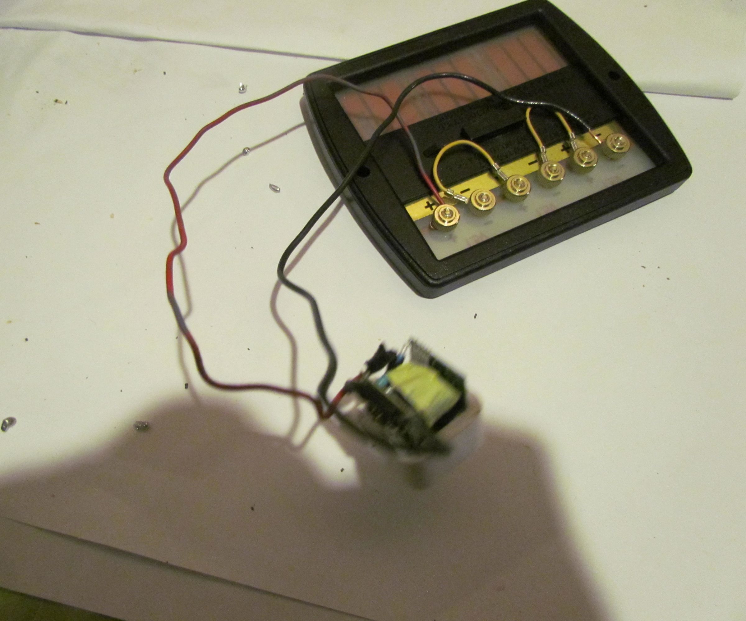 Solar Powered Phone Charger dose not work see my other one