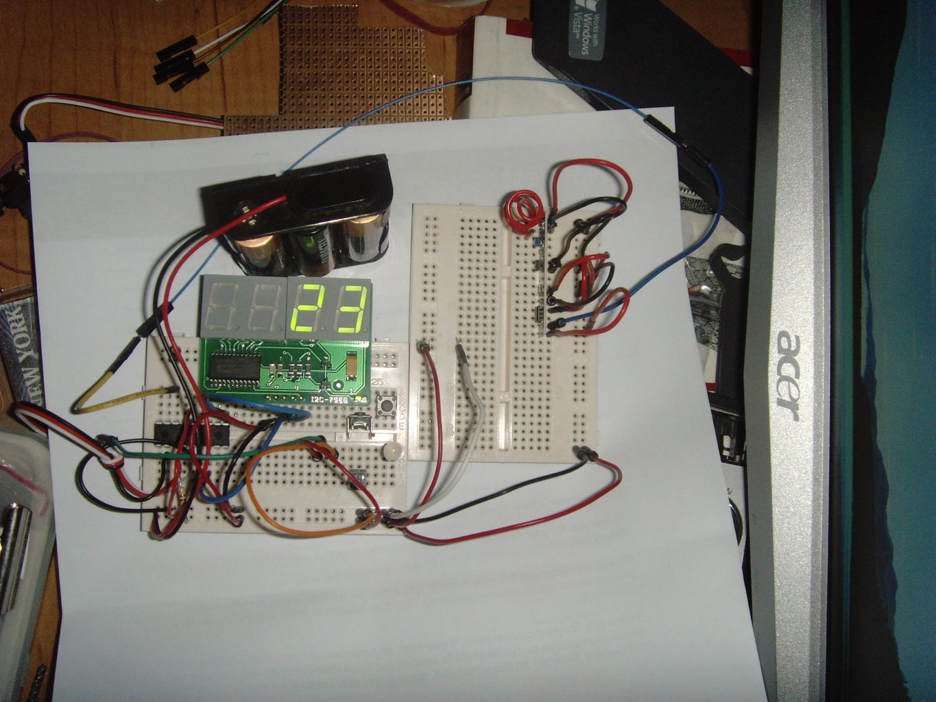 Wireless Temperature Sensor : 4 Steps Circuit Diagram