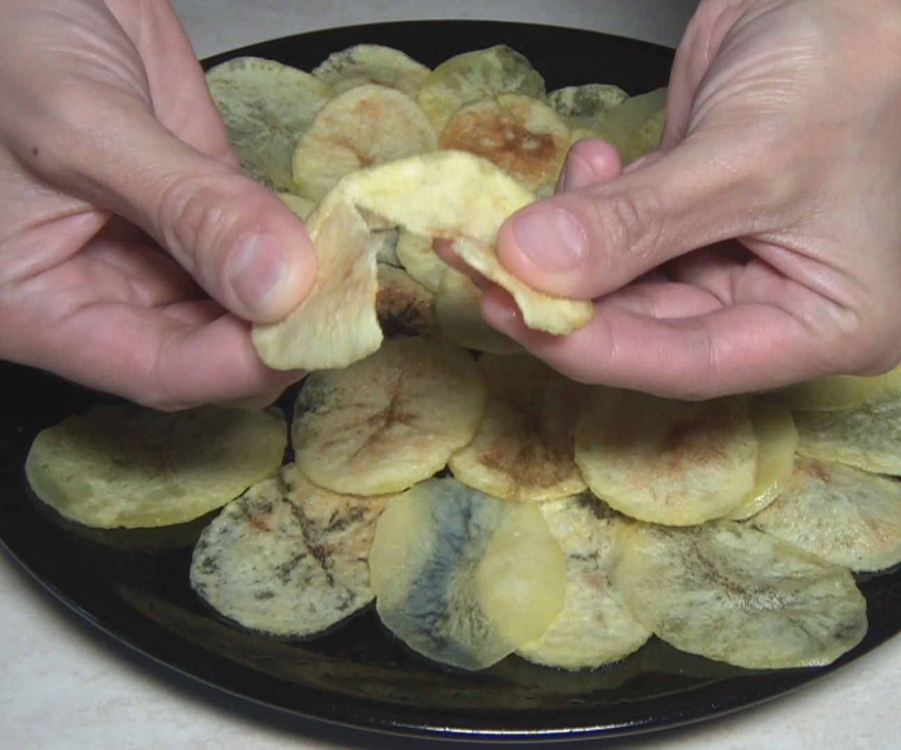 Homemade Microwave Potato Chips