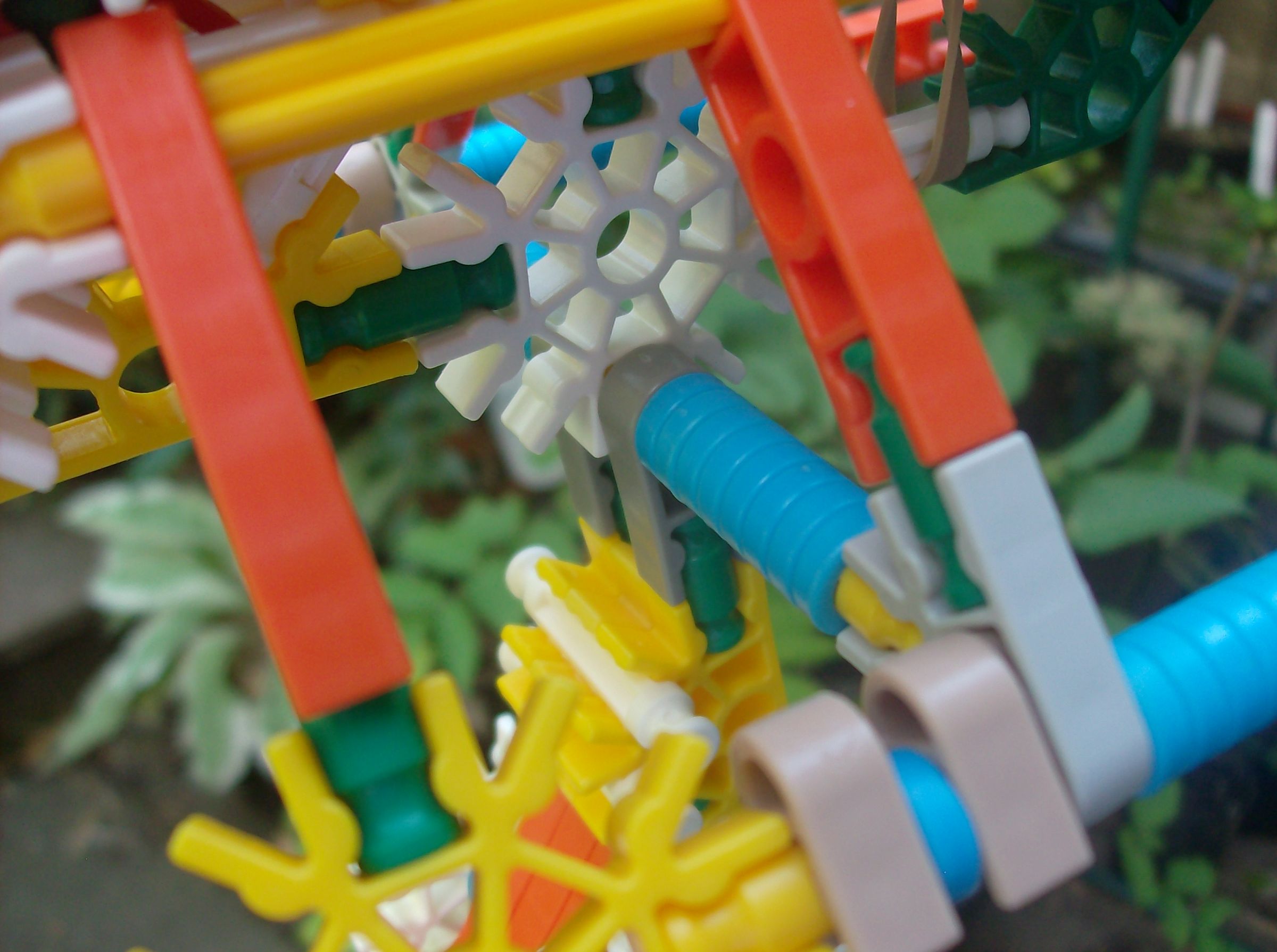 K'nex James Bond Helicopter With Saws Instructions 4 Steps