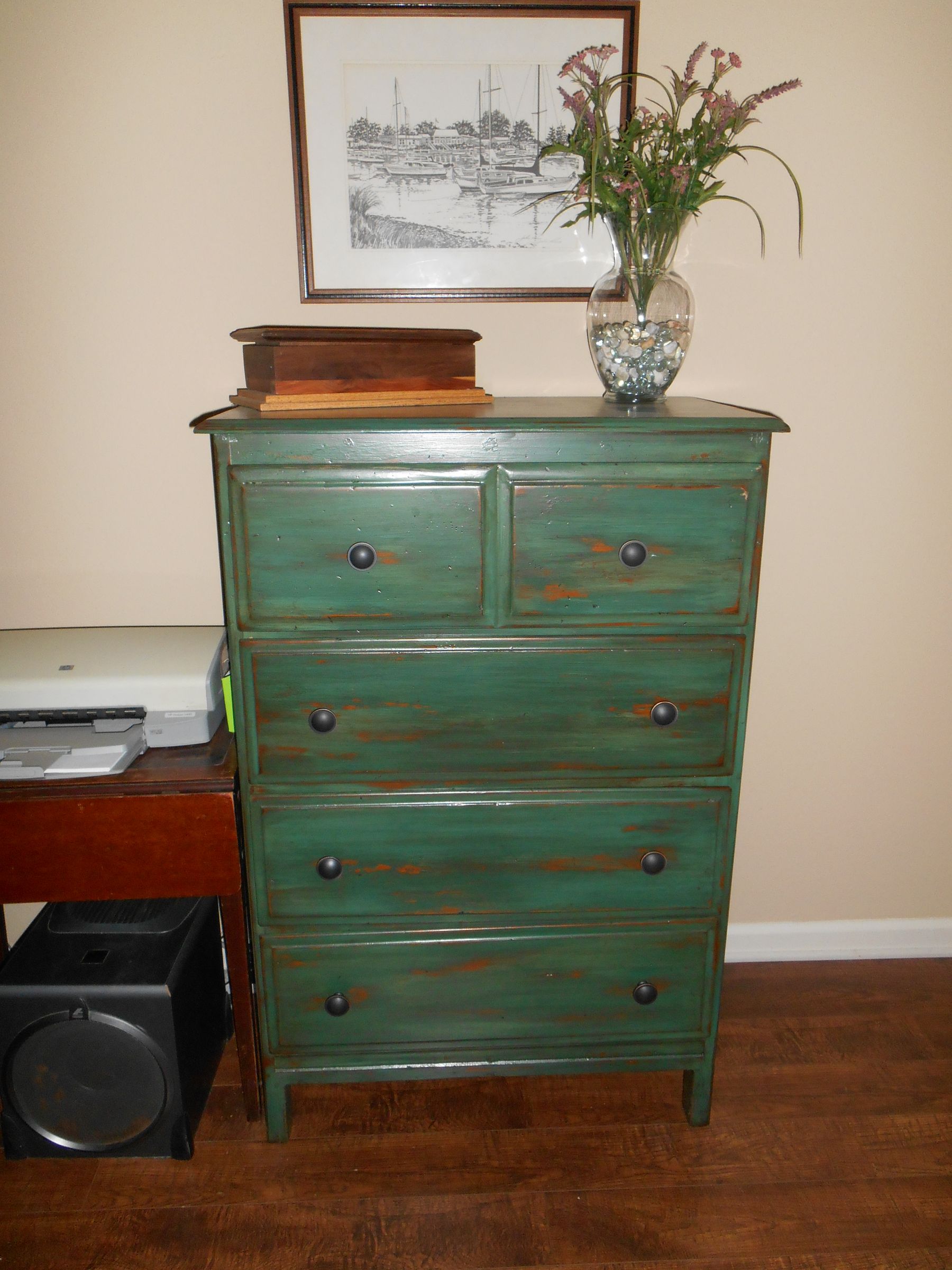 Painting a Dresser to Give It a Custom Look