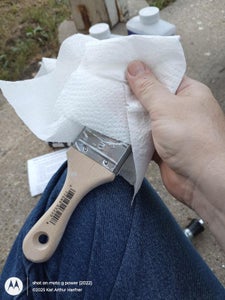 Cleaning Oil-Based Paint Using Mineral Spirits