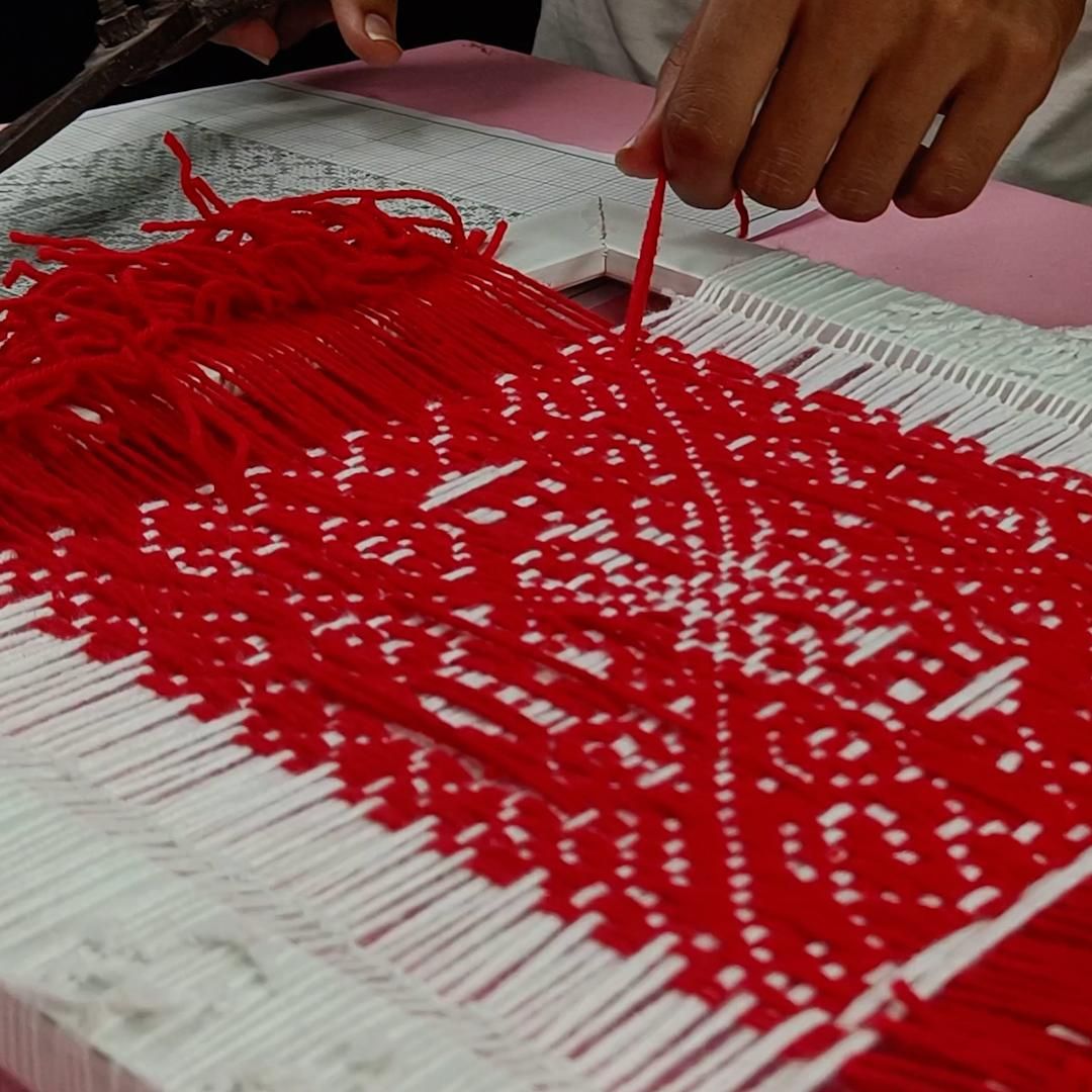 Textured Grid Art - Crafting Wool Patterns on Frames : 8 Steps (with ...