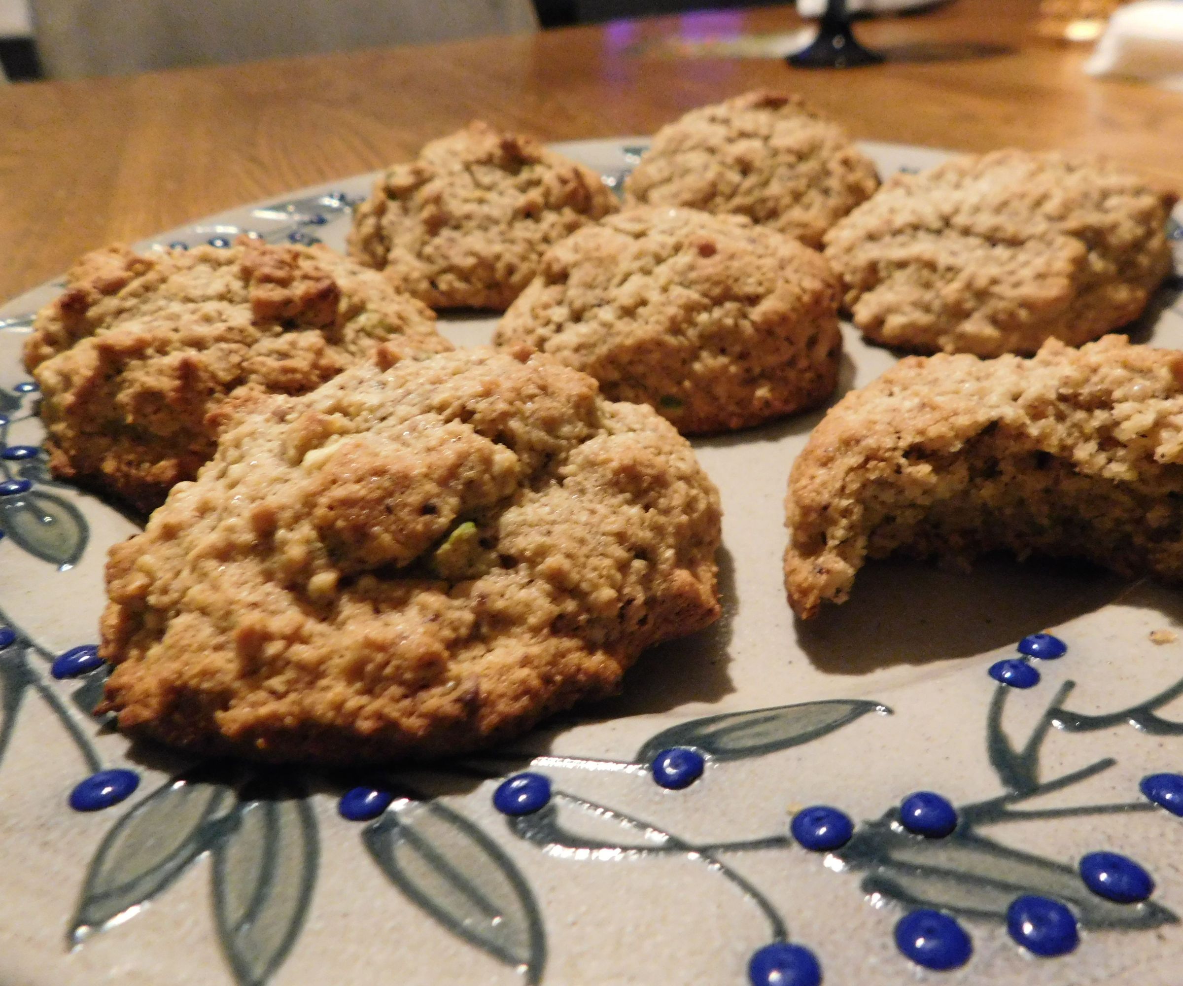 Amazingly Light, Oatmeal/nut Cookies