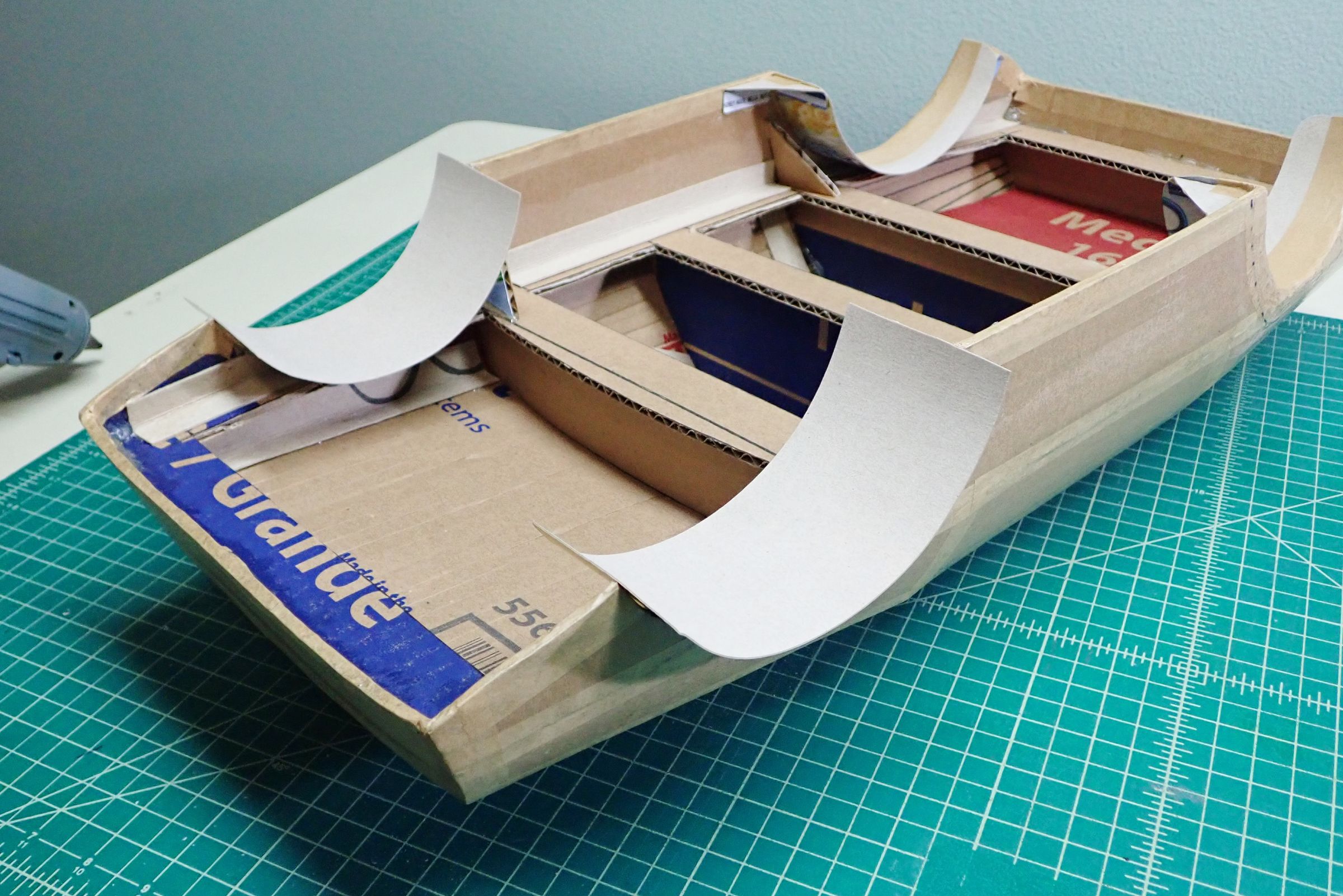 Make a Cardboard DeLorean RC Body 16 Steps (with Pictures