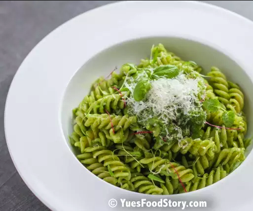 Pesto Pasta - Vegetarian Friendly