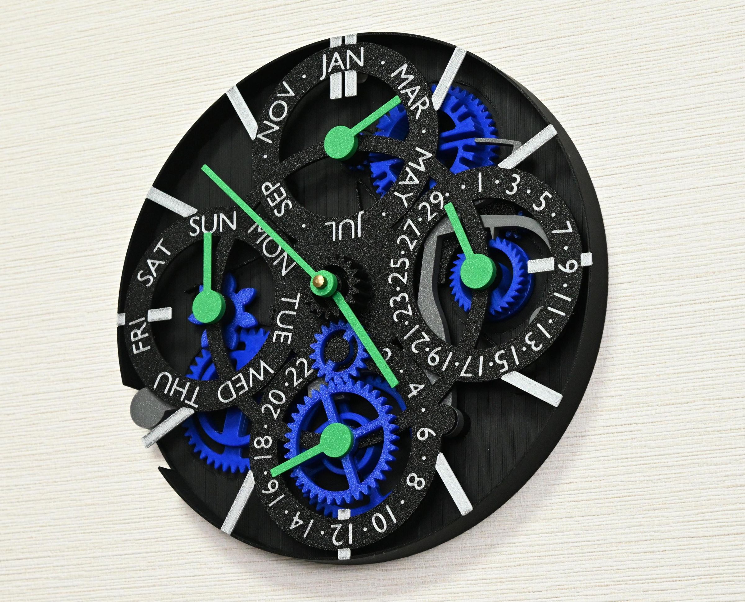 Quartz-movement Based Perpetual Calendar Clock