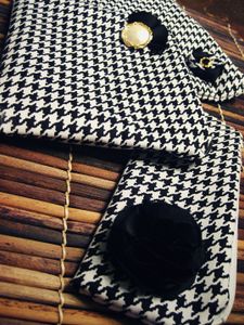 Houndstooth Zipper Pouches