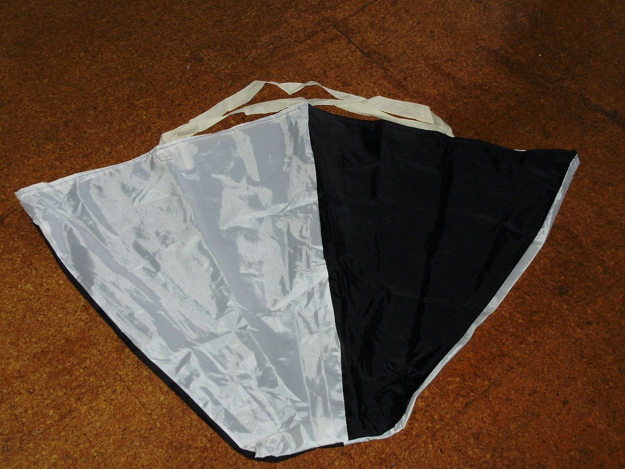 Recycle Dead UMBRELLAS Into Great BAGS of All Kinds