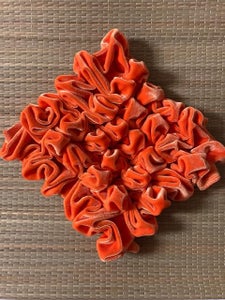 Smocking Orange Doily