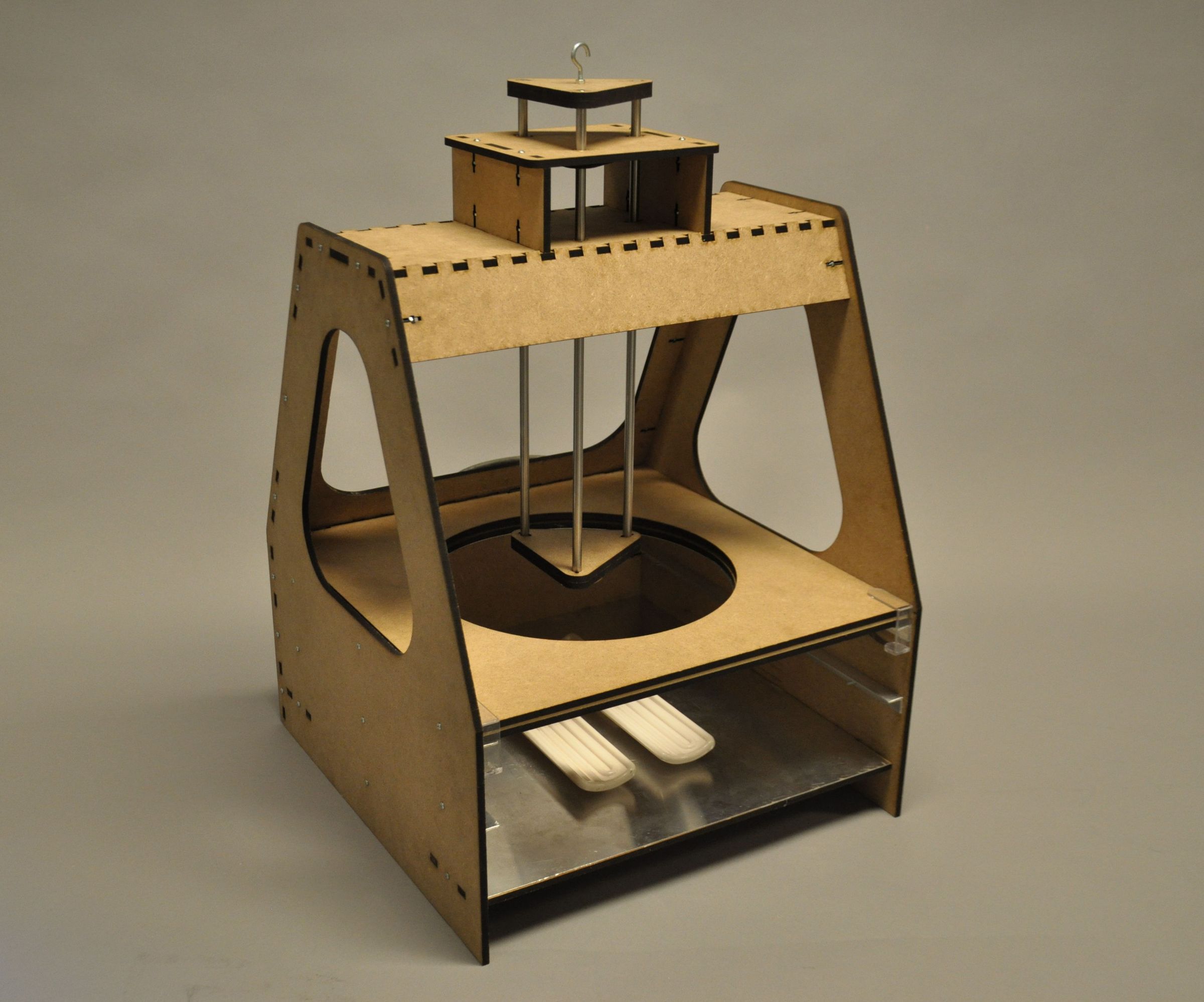 Plexiglass bender and plexiglass lamp