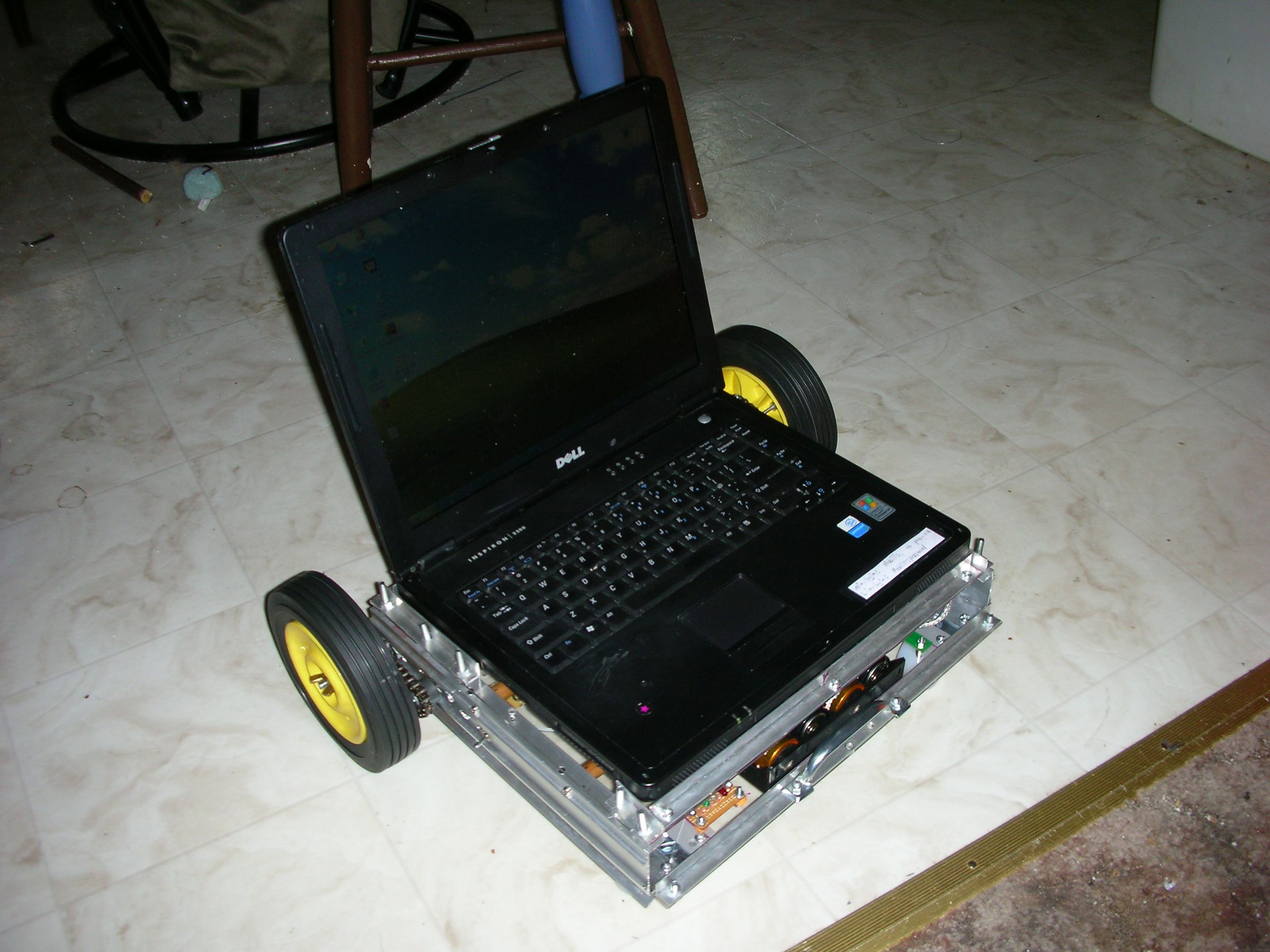 Robotic Wheels for My Laptop - Update